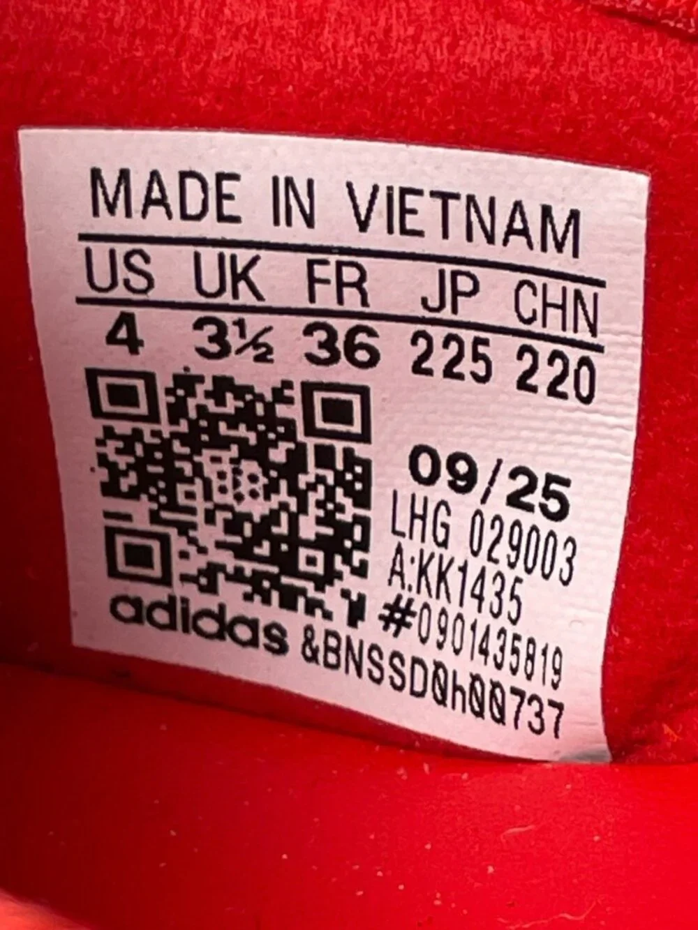 Adidas Samba Jane J Red Shoes Velcro Strap Casual Style KK1435 Kids Size 4 NEW